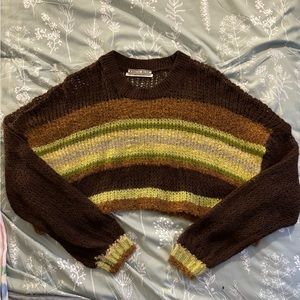 Cropped various knit sweater. Brand Urban Outfitters. Size L